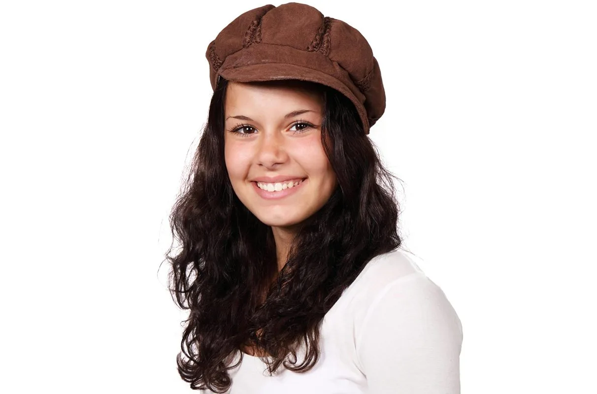 Porcelain veneers